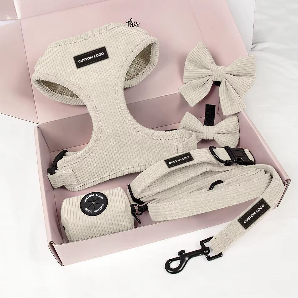 Puppy Accessories Pink Corduroy Velvet Dog Harness Custom Rubber Logo with Pet Leashes Collars Kit