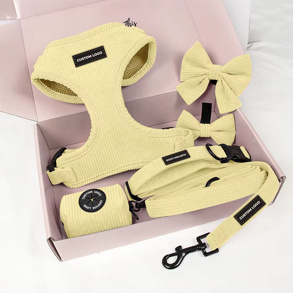 Puppy Accessories Pink Corduroy Velvet Dog Harness Custom Rubber Logo with Pet Leashes Collars Kit